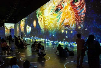 創意展廳，梵高畫展，梵高展臺